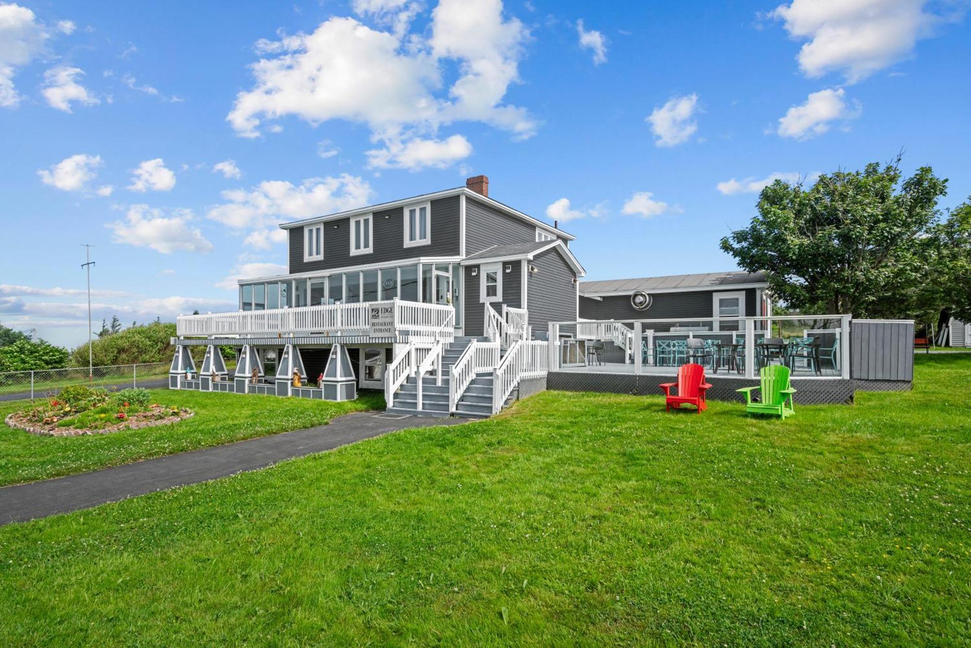 Edge Of The Avalon Inn Trepassey Экстерьер фото