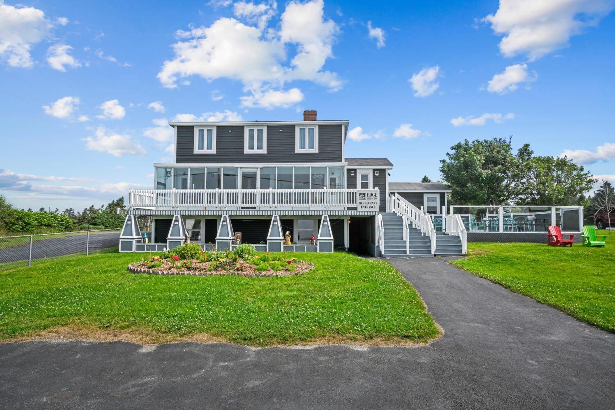Edge Of The Avalon Inn Trepassey Экстерьер фото