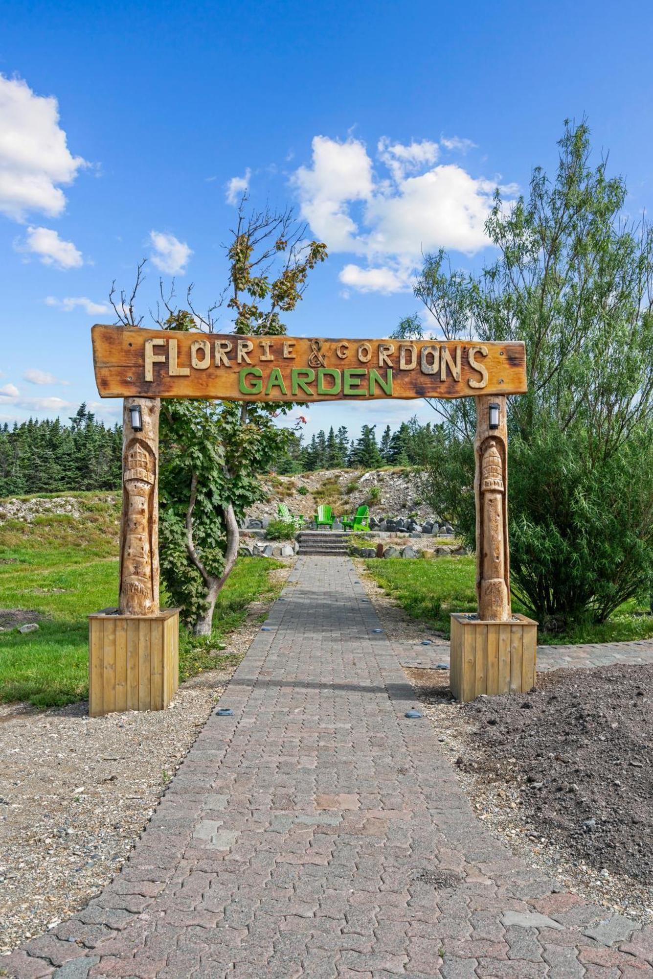 Edge Of The Avalon Inn Trepassey Экстерьер фото