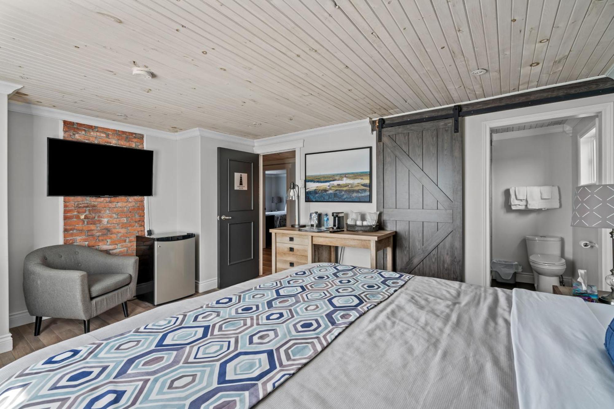 Edge Of The Avalon Inn Trepassey Экстерьер фото