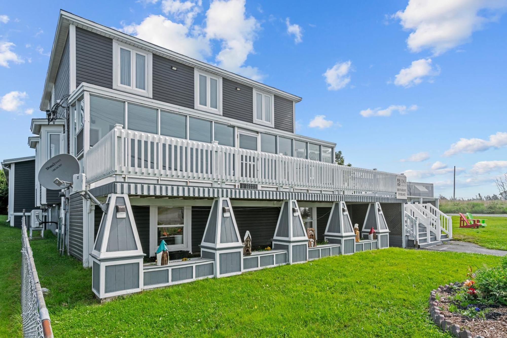Edge Of The Avalon Inn Trepassey Экстерьер фото