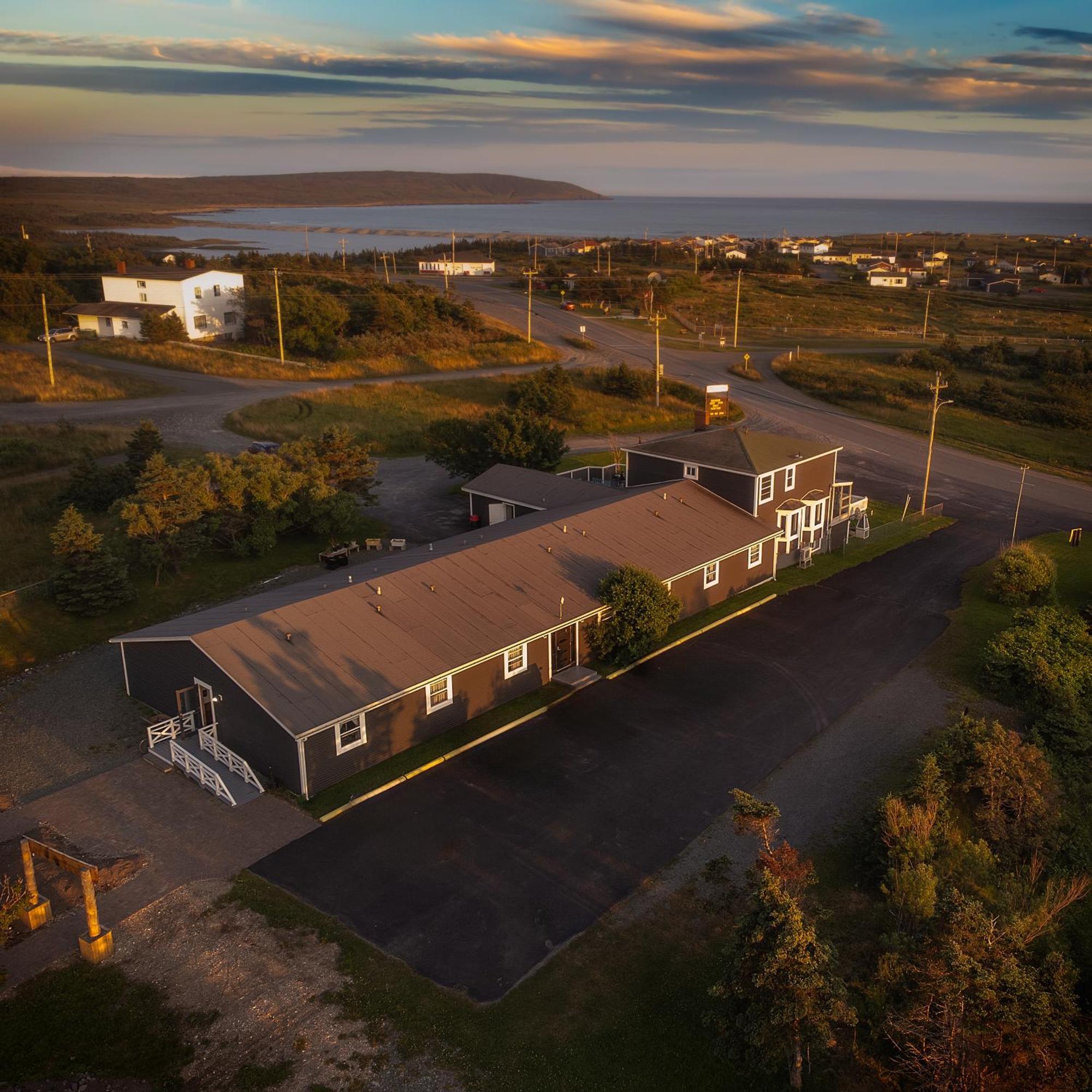 Edge Of The Avalon Inn Trepassey Экстерьер фото